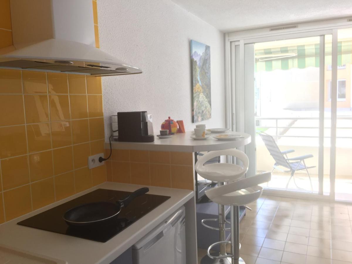 Studio 127, Vue Mer Et Piscine, Port Santa Lucia Saint-Raphaël Exteriér fotografie
